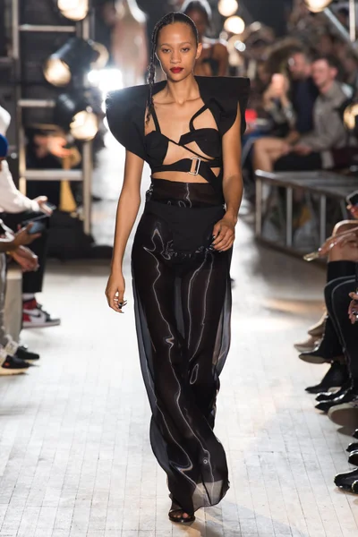 Look 53